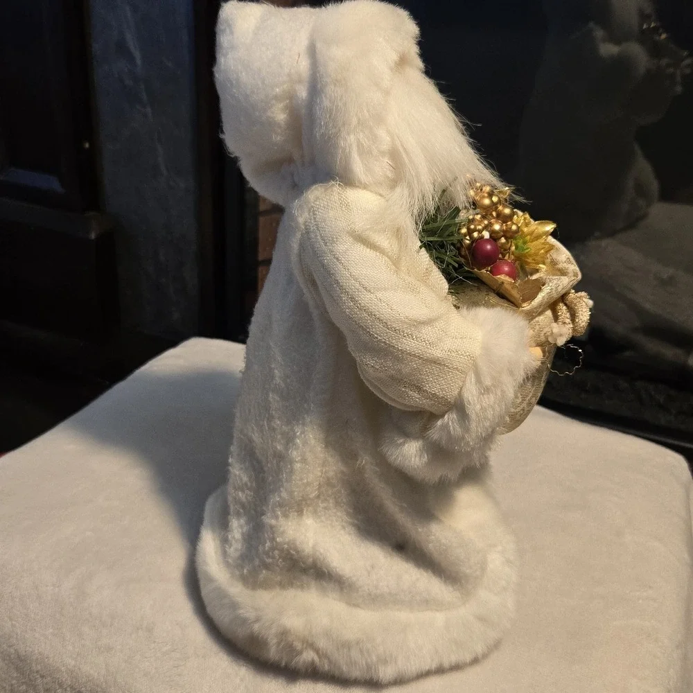 Vintage White Winter Santa Claus Figure 12